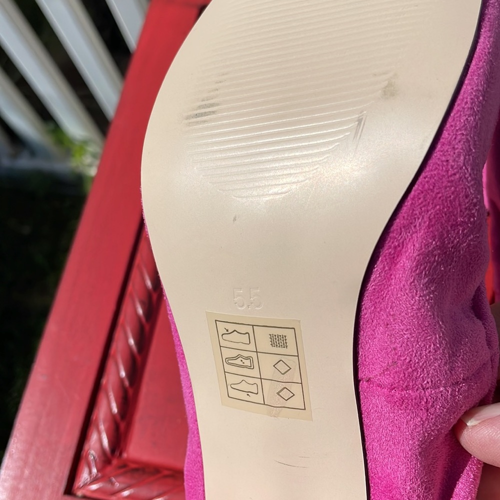 ASOS Barbie Pink 2” HeelsStretch Comfort, Size 7.5 - Picture 5 of 7